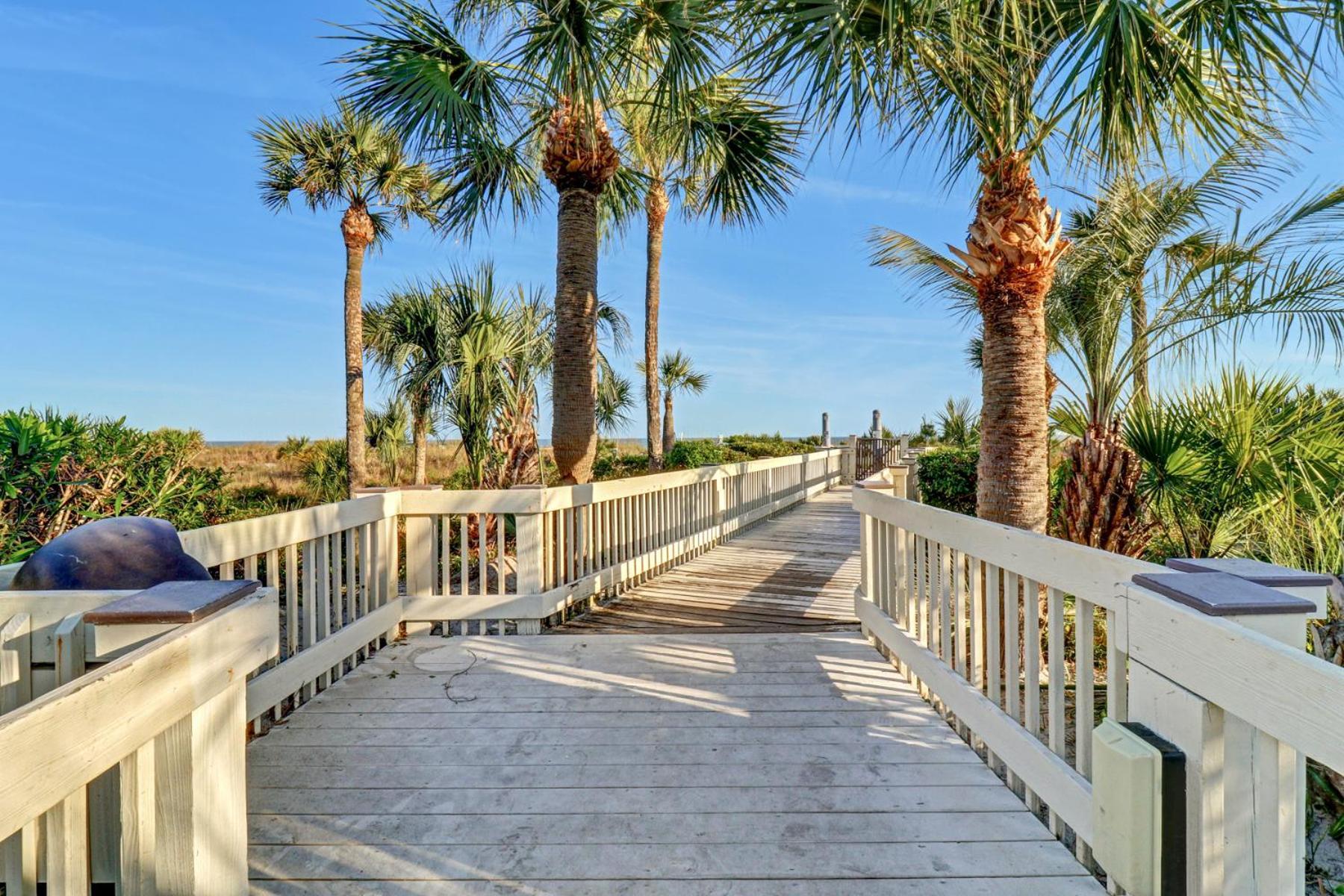 The Breakers #220 Beach Condo, Beautiful Ocean View At Coligny Beach, 4 N Forest Beach Drive Hilton Head, Walk To All Shops Restaurants, Renovated Jan 2024, Vacation Rental Hhi Llc Hilton Head Island Exterior photo